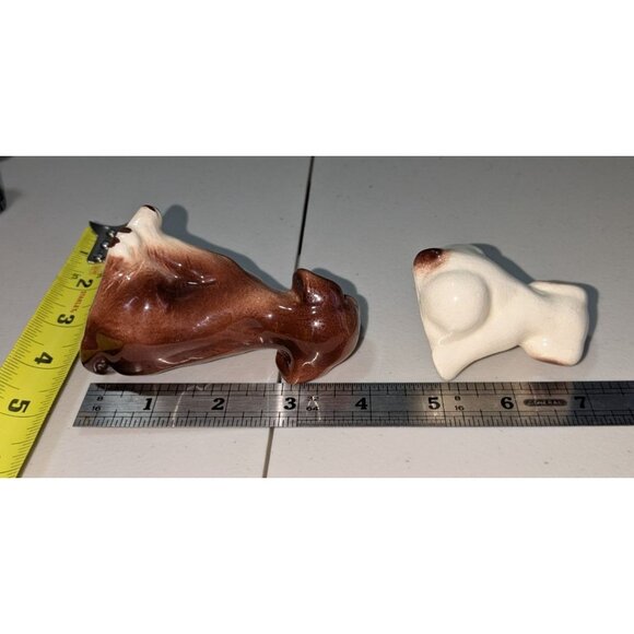 Vintage Ceramic Puppy Figurines Set - Brown & White Dogs With Big Feet - Small & - Picture 7 of 9